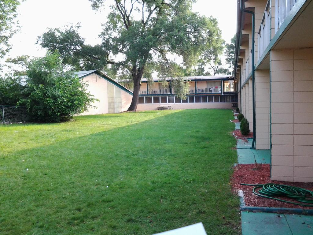 Budgetel Inn&Suites Hotel Wyoming Exterior foto