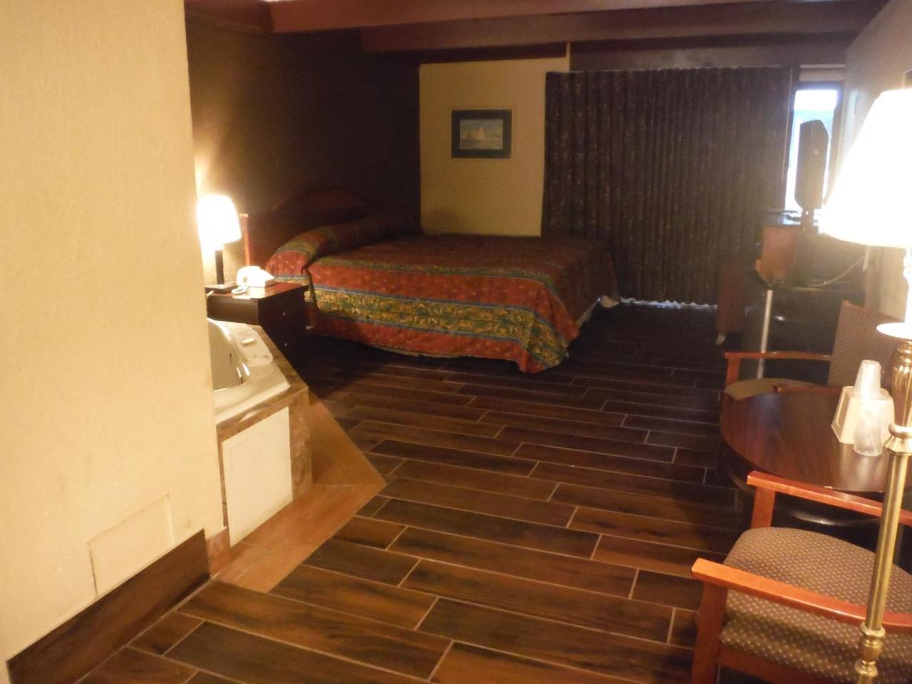 Budgetel Inn&Suites Hotel Wyoming Exterior foto
